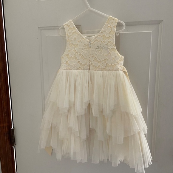 Couture Princess Girls Lace & Layered Tulle Dress Size 5 - Picture 7 of 11